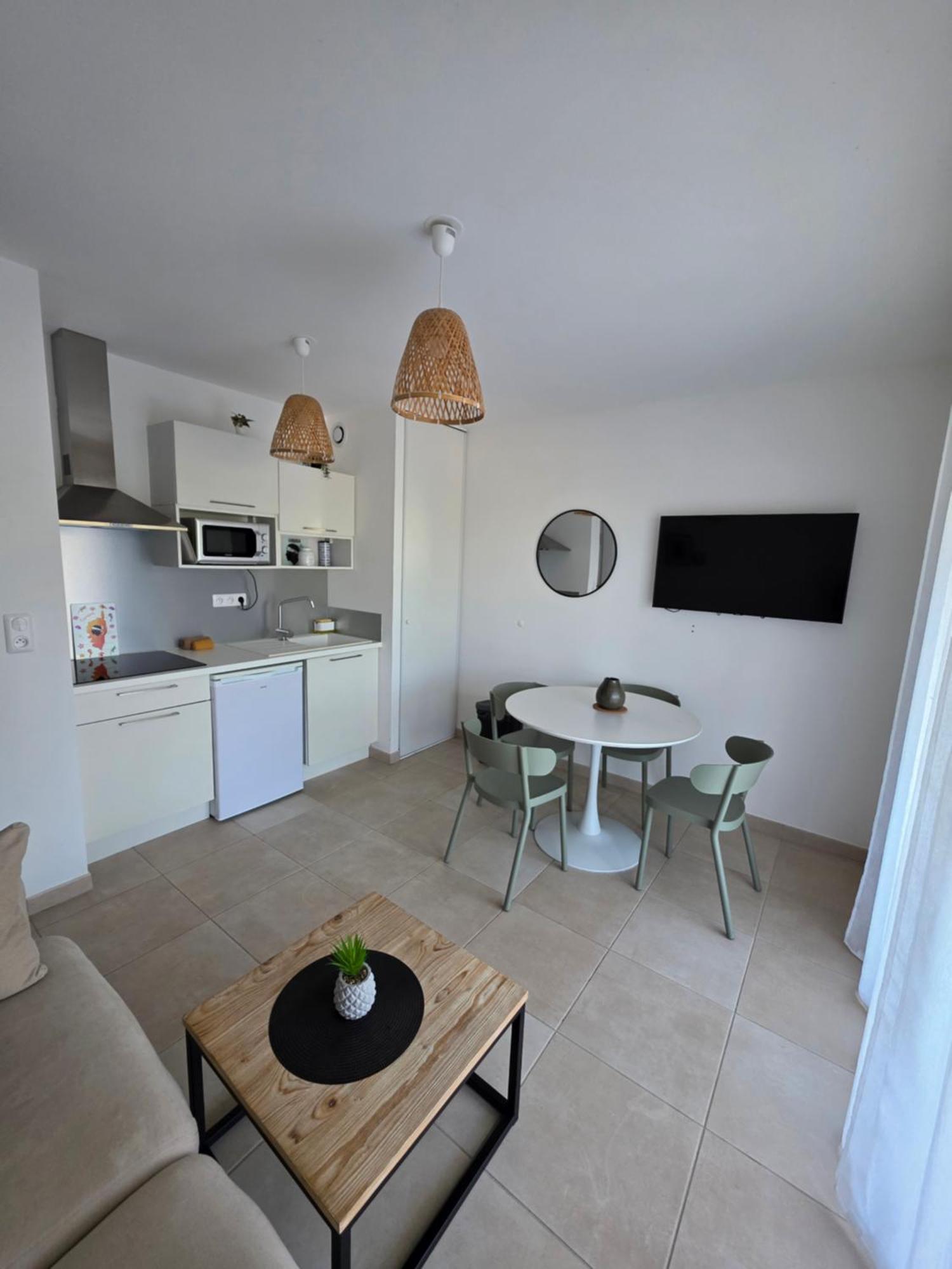 Residence Marina Di Bravone Linguizzetta Esterno foto